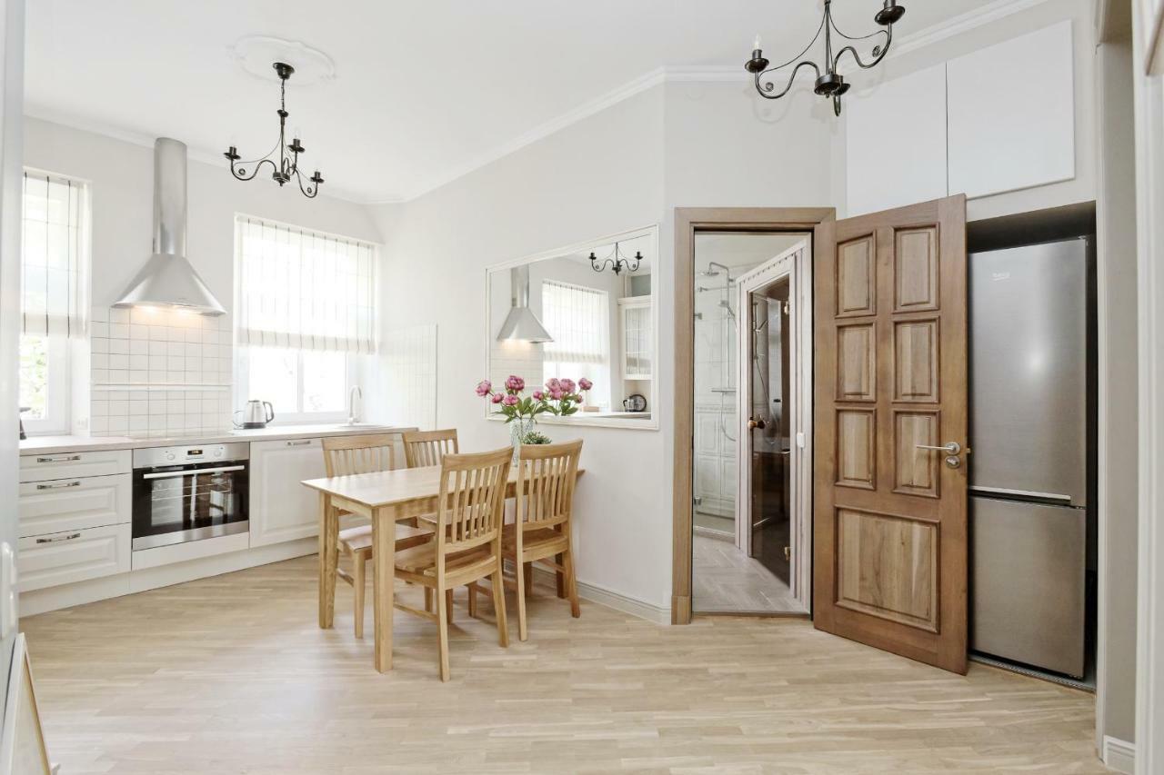 Ausekla Deluxe Apartment Riga Ngoại thất bức ảnh