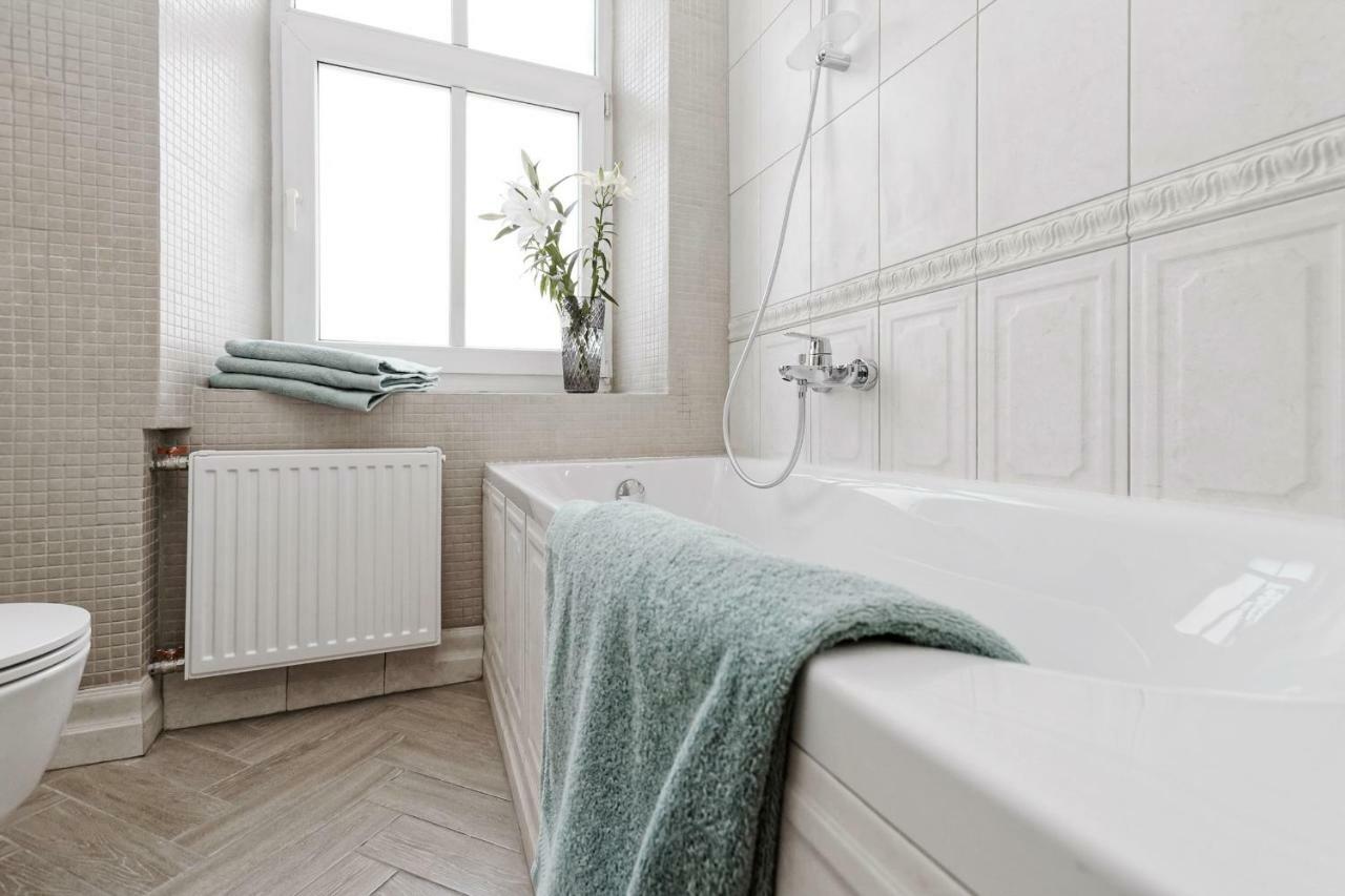 Ausekla Deluxe Apartment Riga Ngoại thất bức ảnh