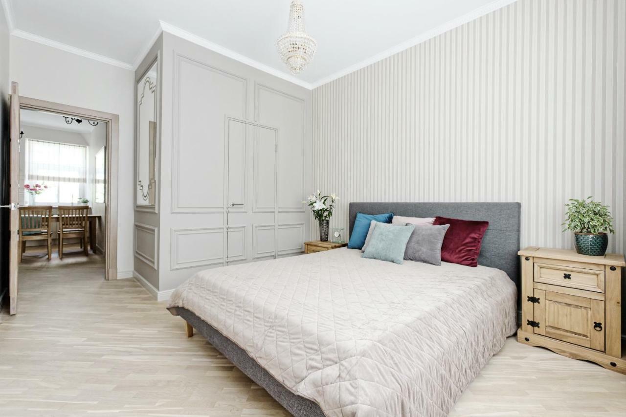 Ausekla Deluxe Apartment Riga Ngoại thất bức ảnh